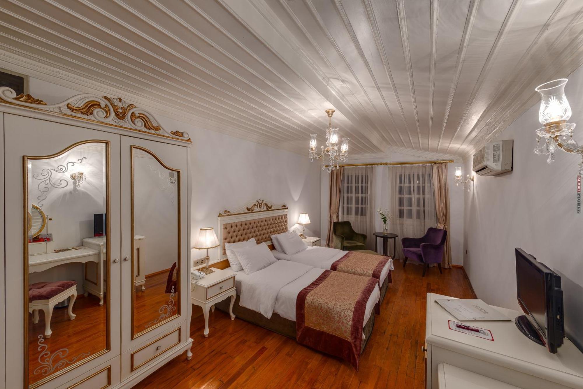 Superior Double Room,706782946:JPEG